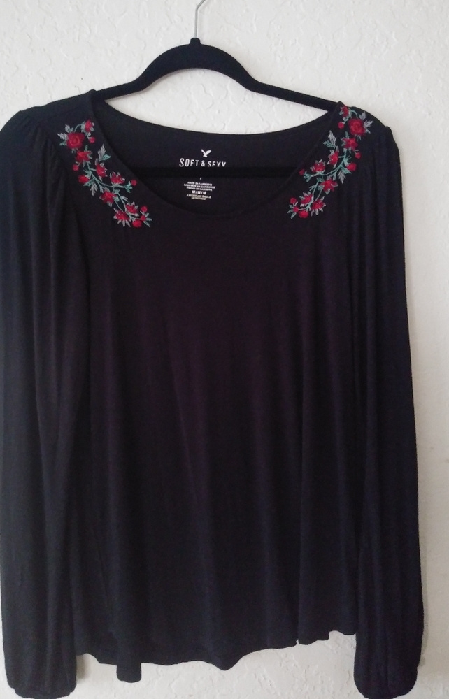 American Eagle Soft & Sexy Black Shirt M
